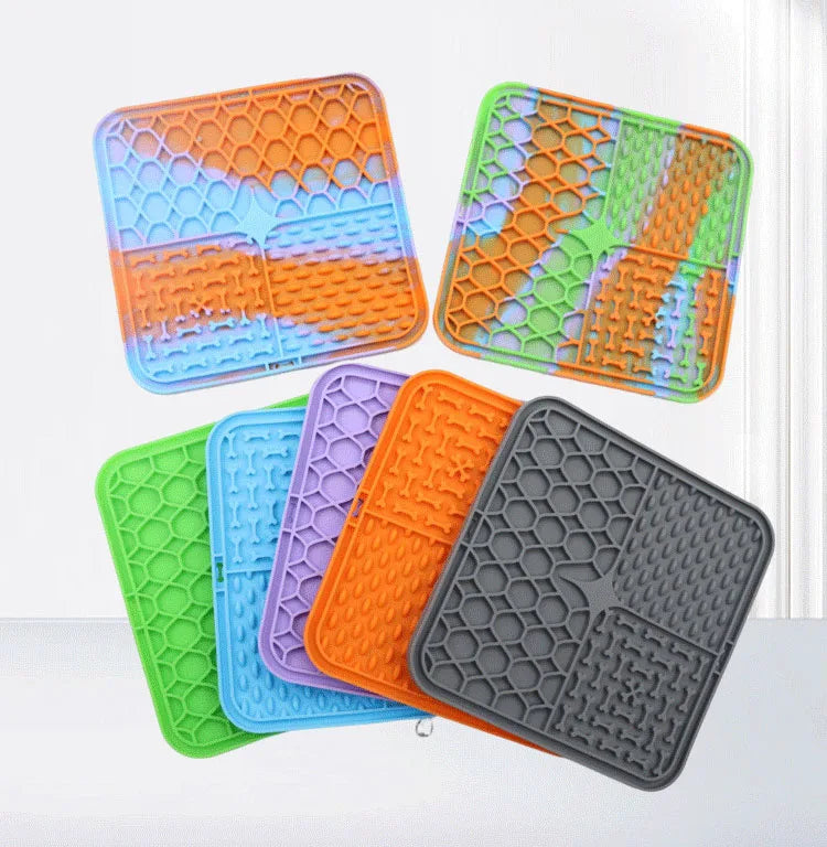 Lick & Calm — Silicone Slow Feeder Lick Mat